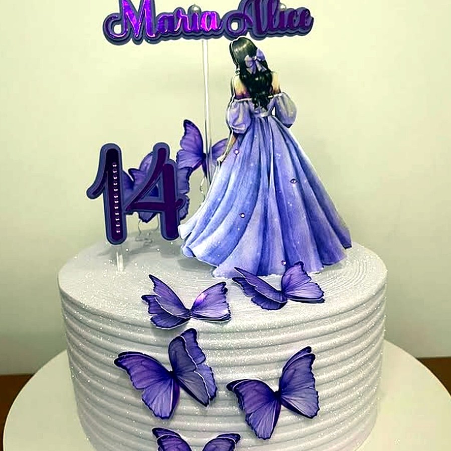 Bolo azul com princesa